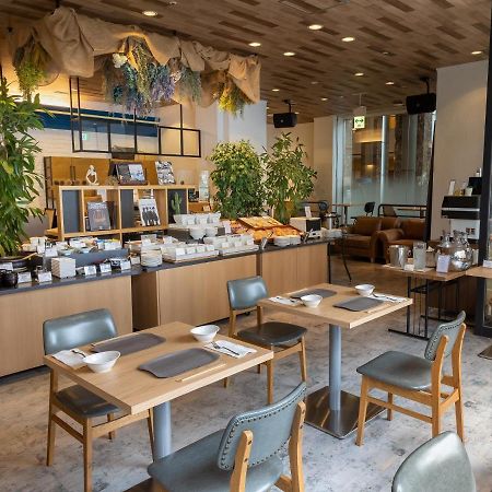 KKR Hotel Hakata Fukuoka  Bagian luar foto