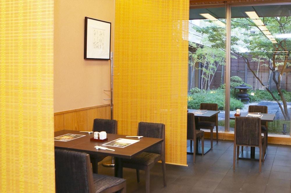 KKR Hotel Hakata Fukuoka  Bagian luar foto