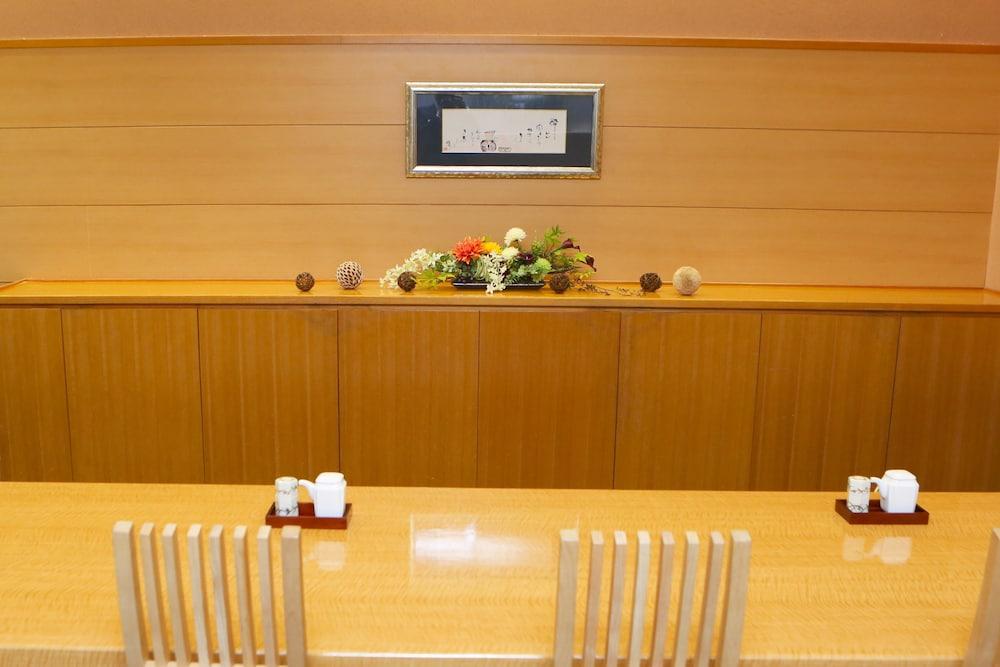 KKR Hotel Hakata Fukuoka  Bagian luar foto