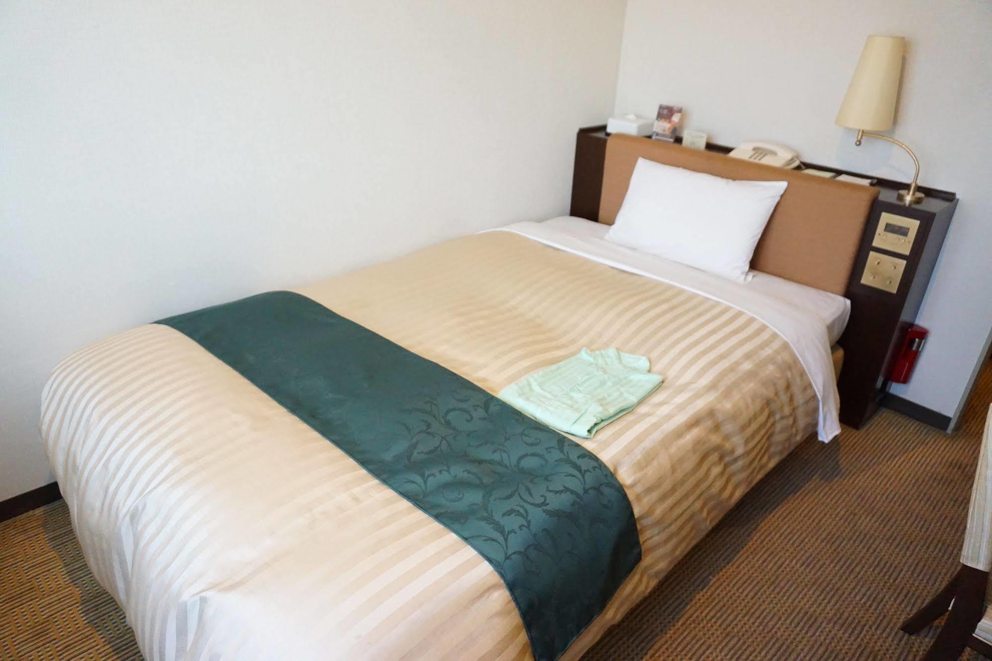 KKR Hotel Hakata Fukuoka  Bagian luar foto
